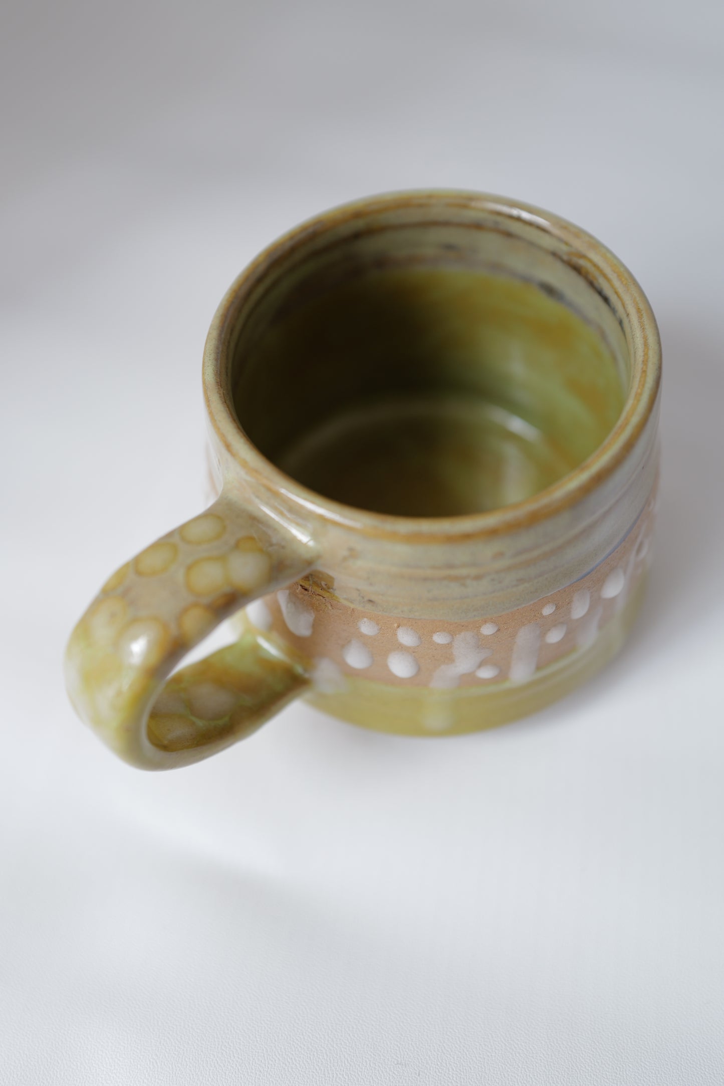 Dot Band Mug – Olive Glaze
