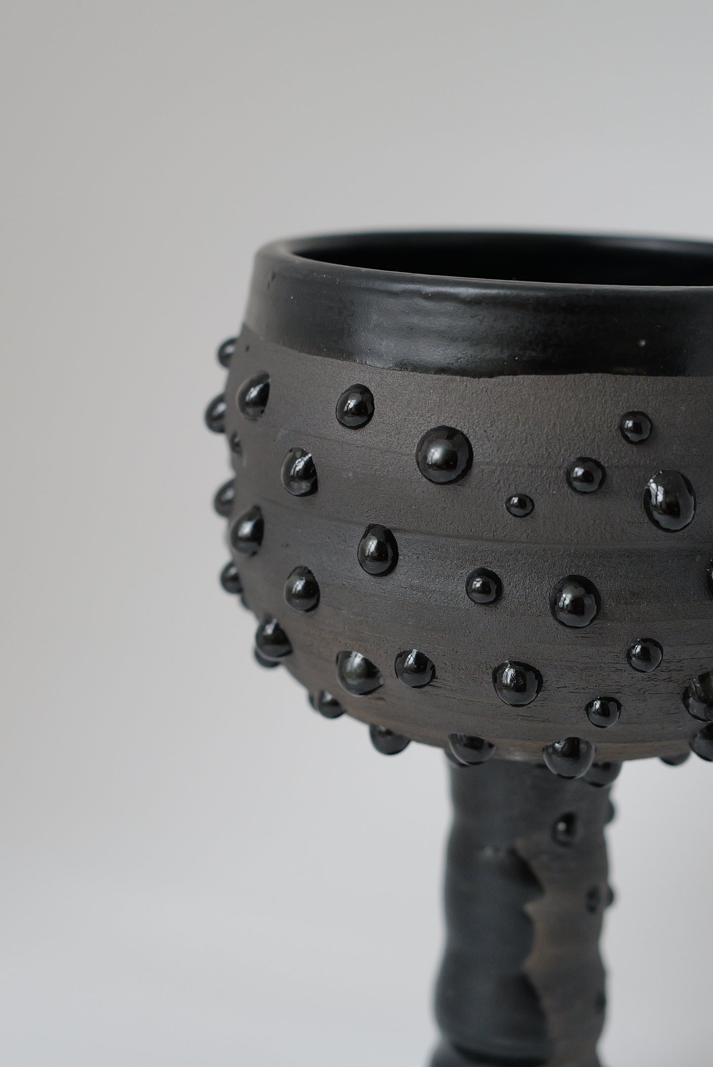 Noir Dot