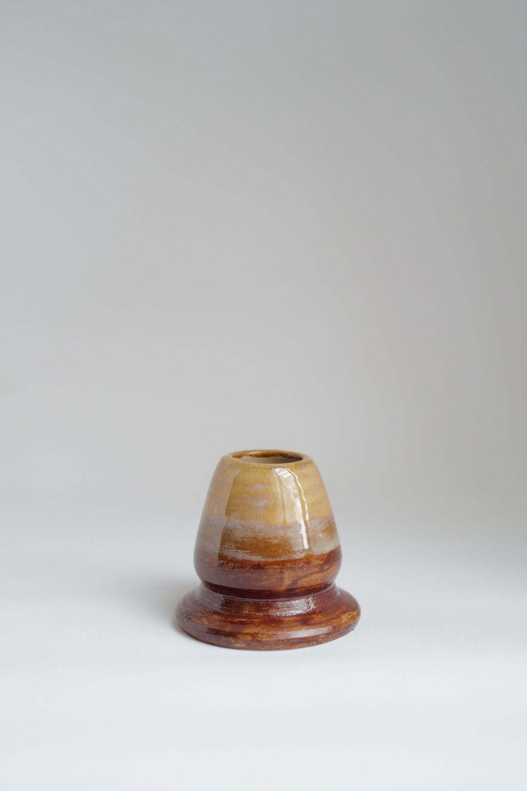Honey Clay Whisk Rest