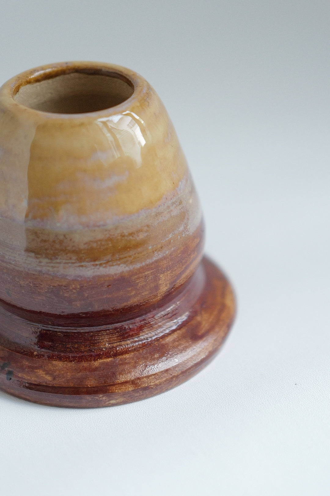Honey Clay Whisk Rest