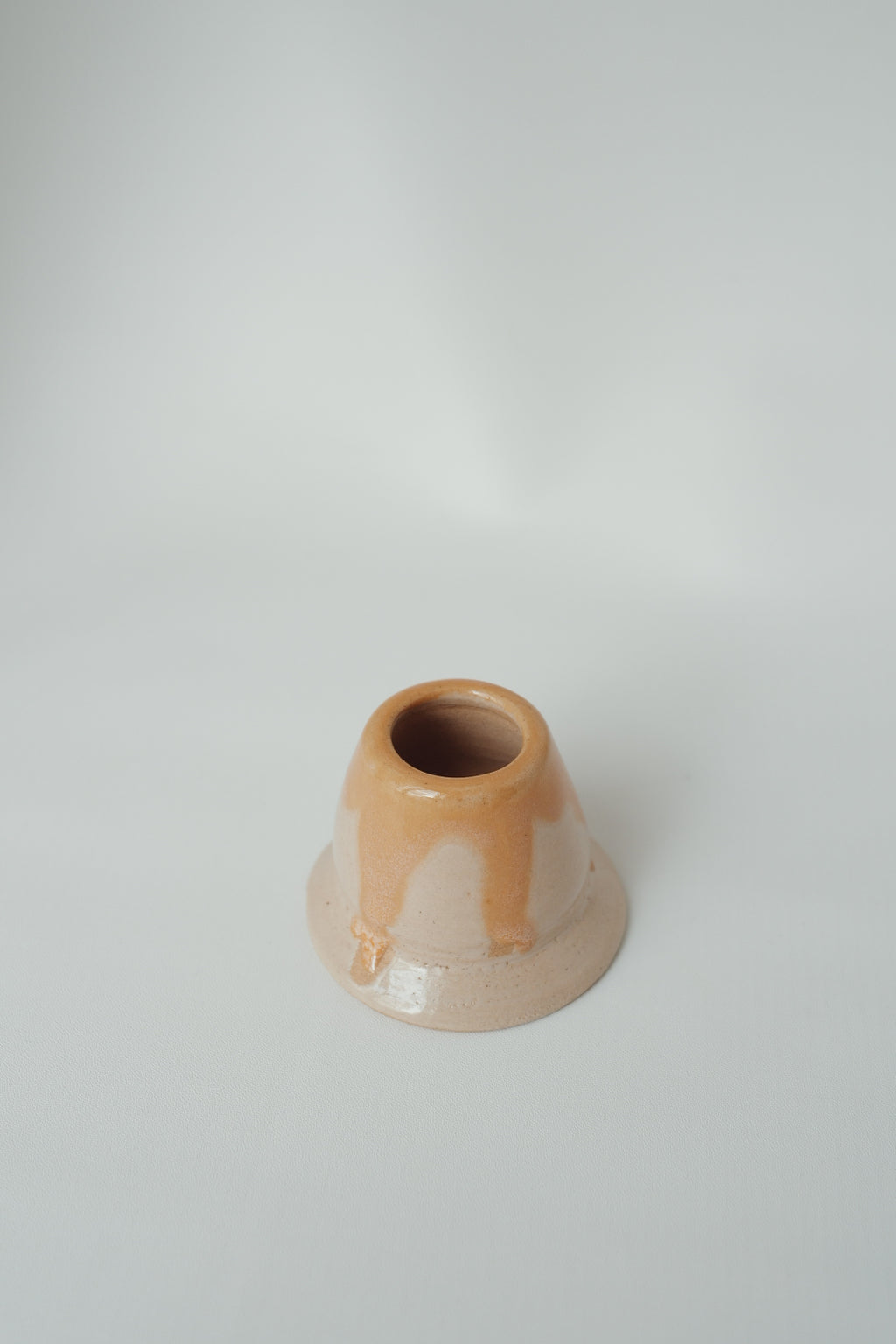 Caramel Flow Whisk Holder